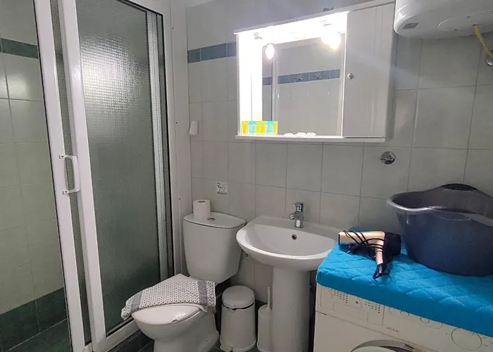O&a Sea View * Полихроно
