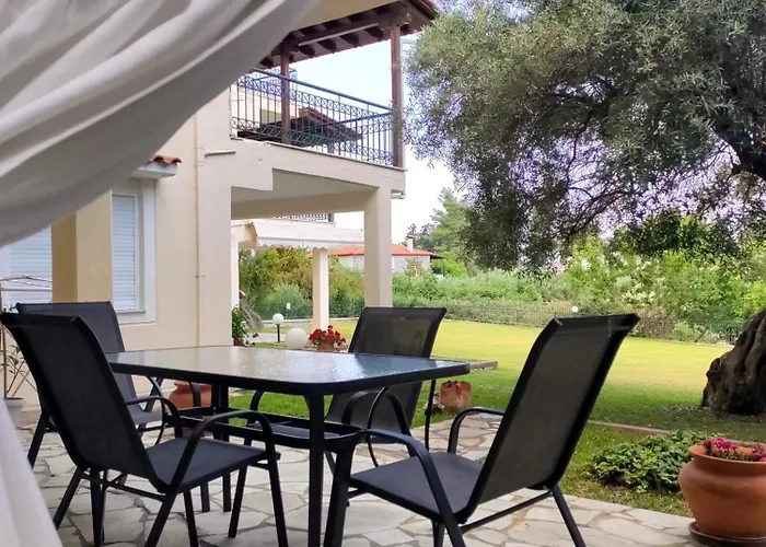 Апартаменты O&a Sea View Полихроно